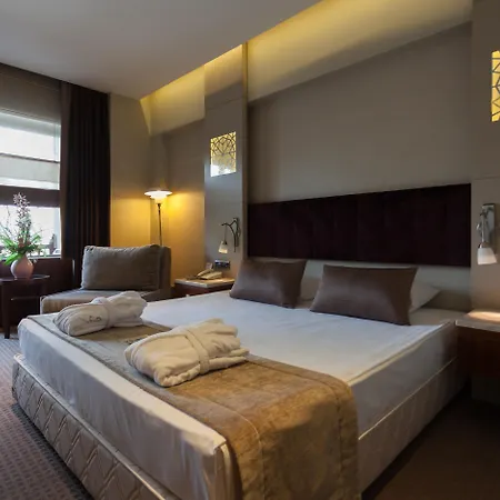 Kervansaray Thermal Hotel Convention Center & Spa 5* Bursa