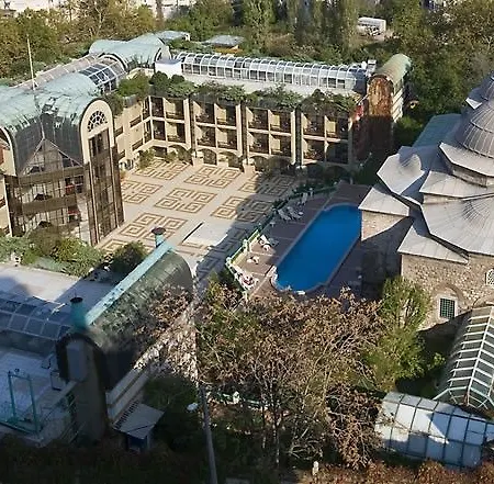 ケルバンサライ タルマル ホテル